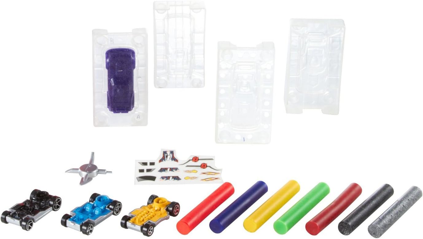 Hot Wheels Car Maker Playset