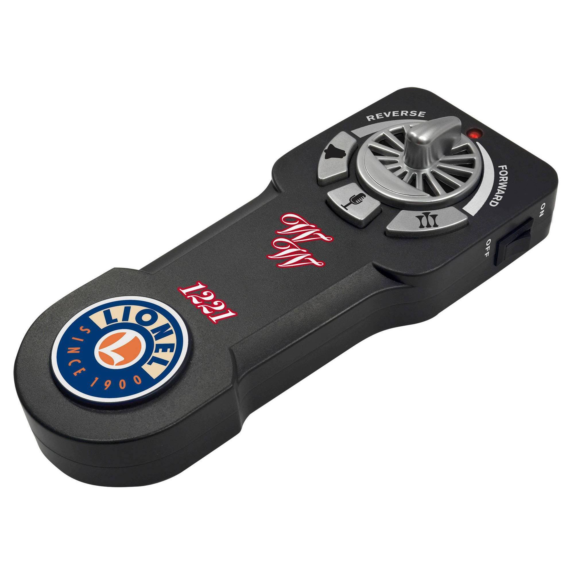 Lionel 1923150 O Winter Wonderland LionChief Set with Bluetooth