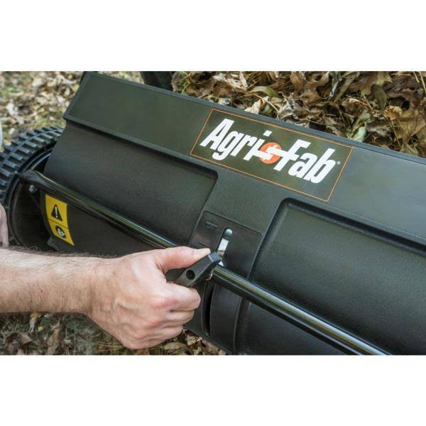 Agri-Fab 45-0218 26 in. Push Lawn Sweeper