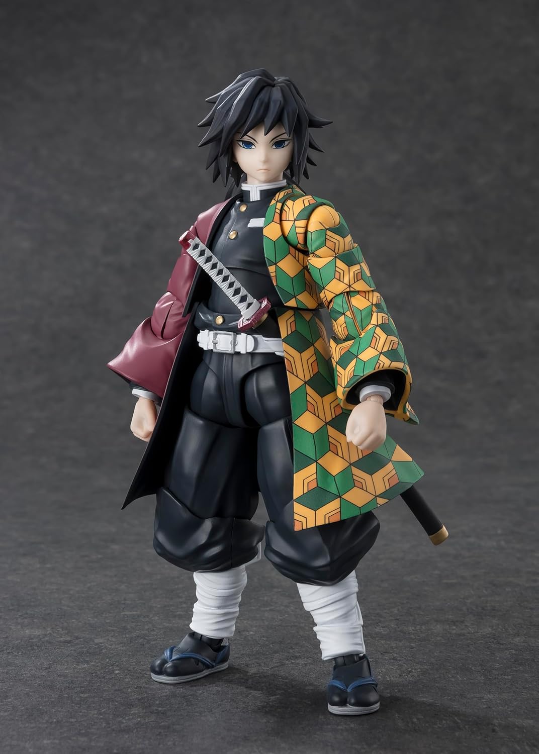 TAMASHII NATIONS - Demon Slayer: Kimetsu no Yaiba - Giyu Tomioka, Bandai Spirits S.H.Figuarts Action Figure