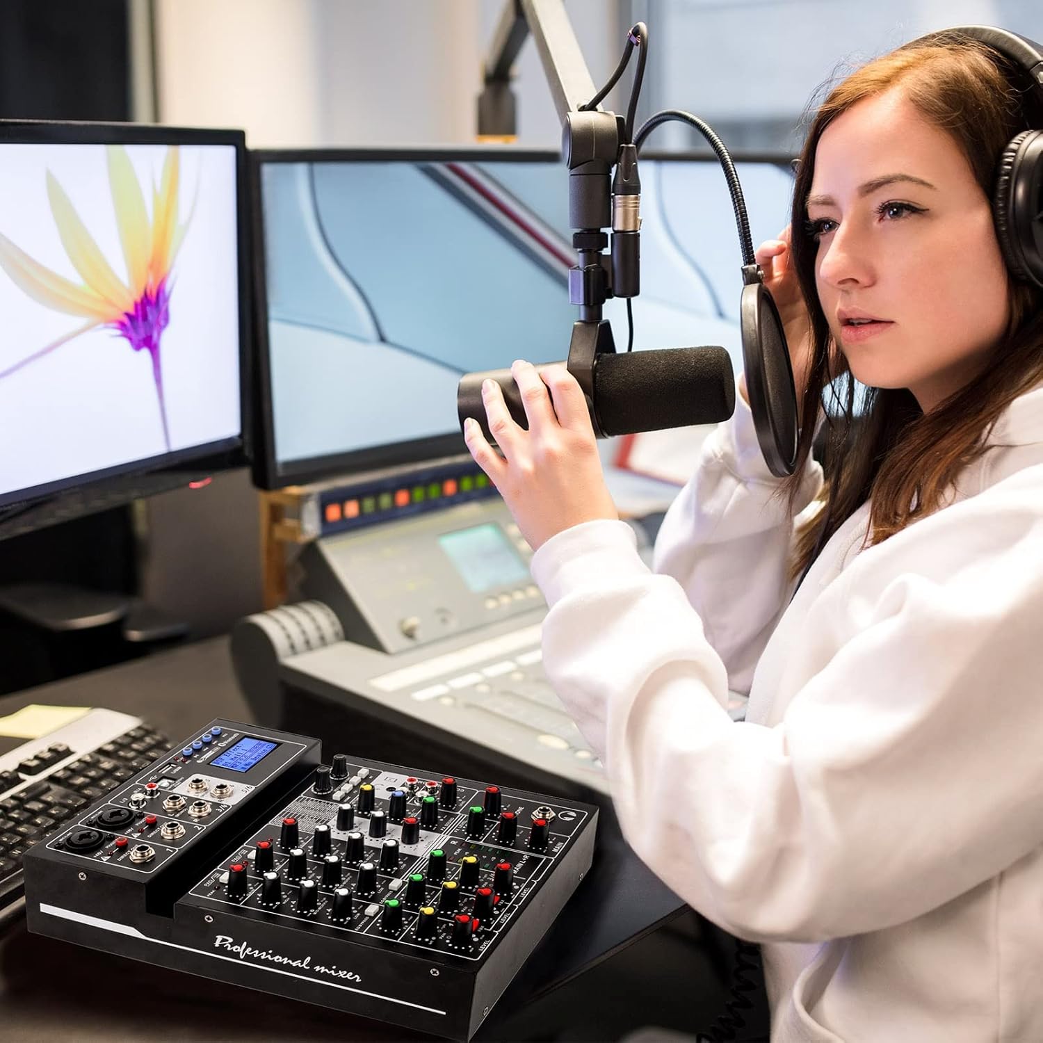 Audio Mixer Sound Board Console 6 Channel Sound Mixer Support Digital USB MP3 Computer Wireless Input with 48V Phantom Power for Professional and Beginners By Vangoa