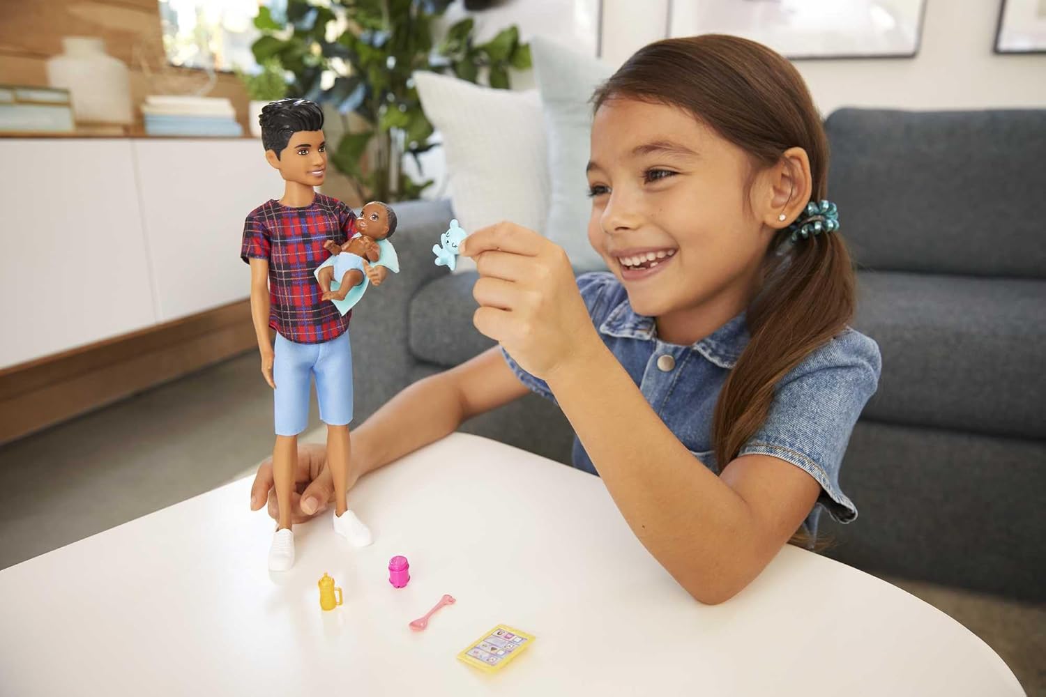 Barbie Skipper Babysitters Inc. Doll & Accessories Set with 9-in Brunette Boy Doll, Baby Doll & 4 Storytelling Pieces for 3 to 7 Year Olds
