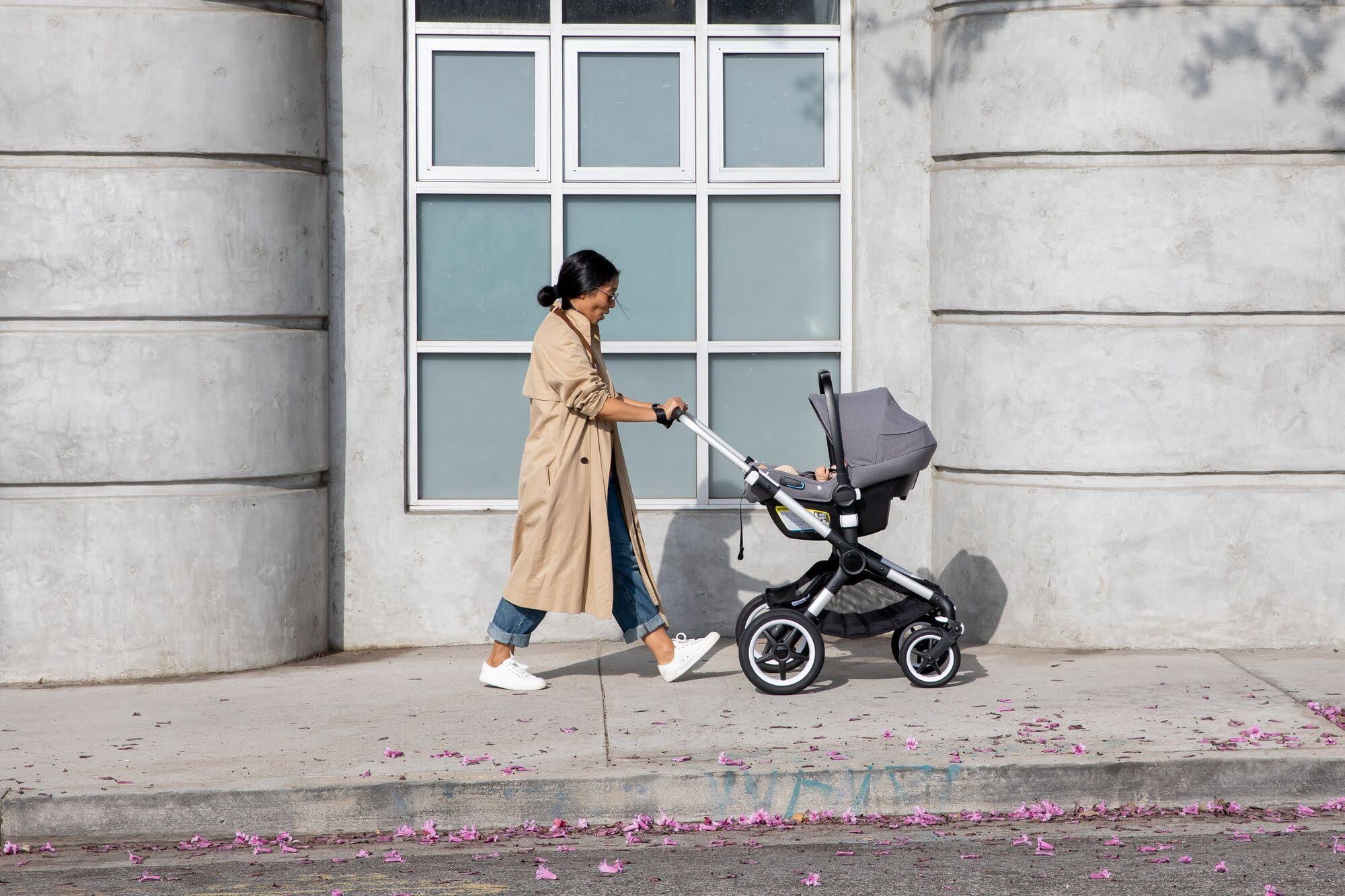 Bugaboo Turtle Air by Nuna Car Seat + Base - Grey