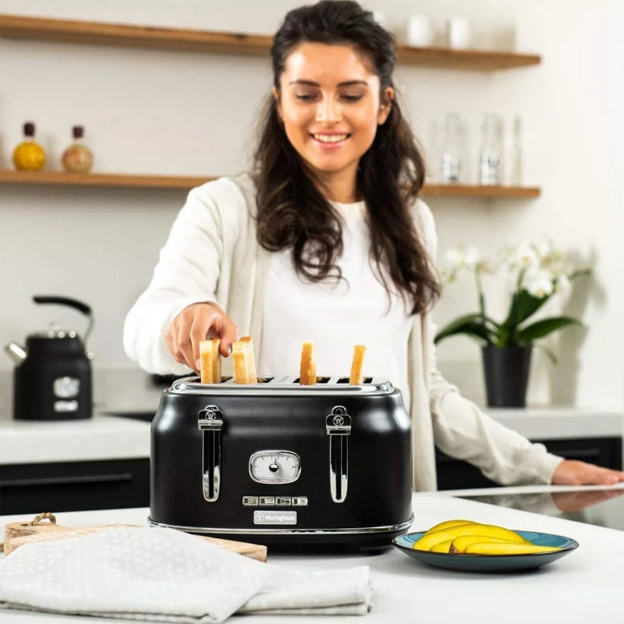 Westinghouse Retro 4 Slice Toaster, black