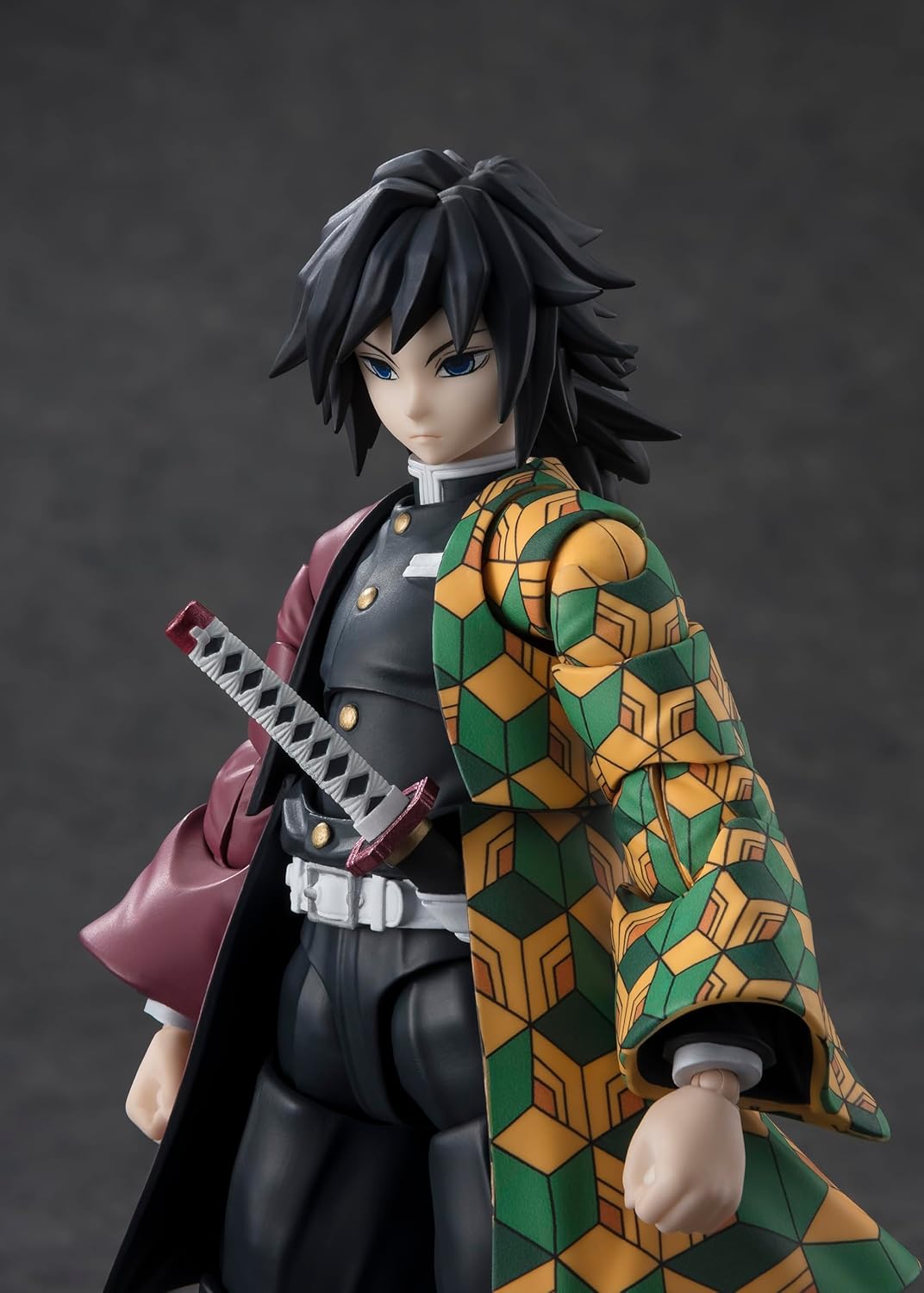 TAMASHII NATIONS - Demon Slayer: Kimetsu no Yaiba - Giyu Tomioka, Bandai Spirits S.H.Figuarts Action Figure