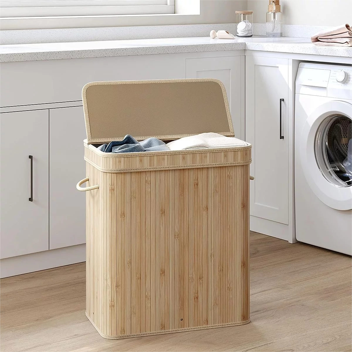 SONGMICS 100L Bamboo Laundry Hamper with Lid Laundry Basket with Handles for Laundry Room Bedroom Bathroom Natural