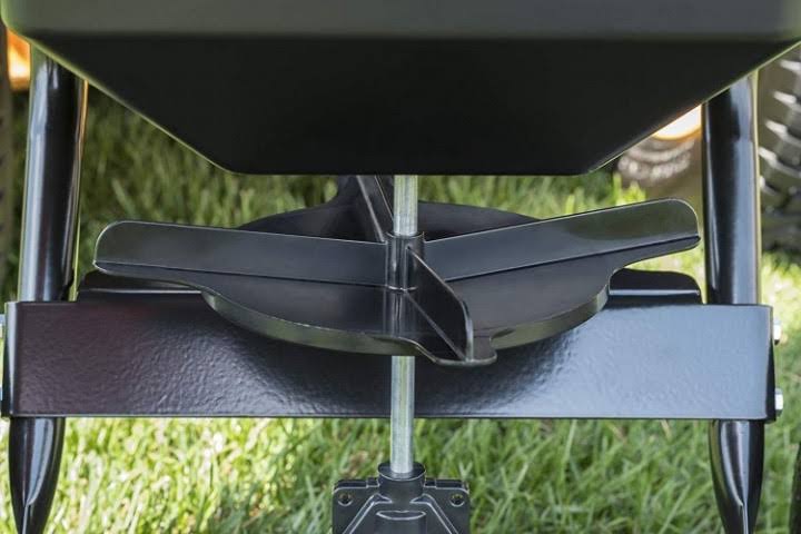 Tow Behind Spreader Lawn Tractor Fertilizer Seeder Grass Landscape Yar