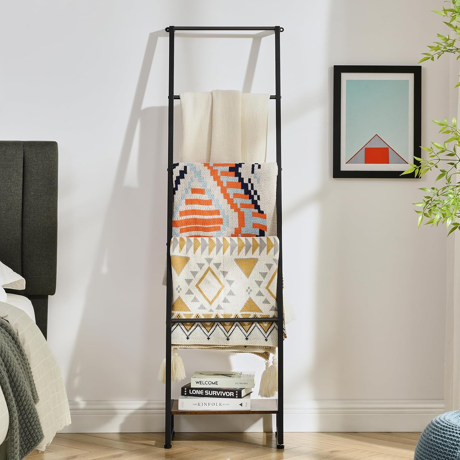 Blanket Ladder, 5 Tier Ladder Shelf,Wooden Blanket Ladders for Living Room and Bedroom, 5.2ft Blanket Holder Rack Farmhouse Ladder Rack for Storage and Home Decor, Rustic Brown and Black