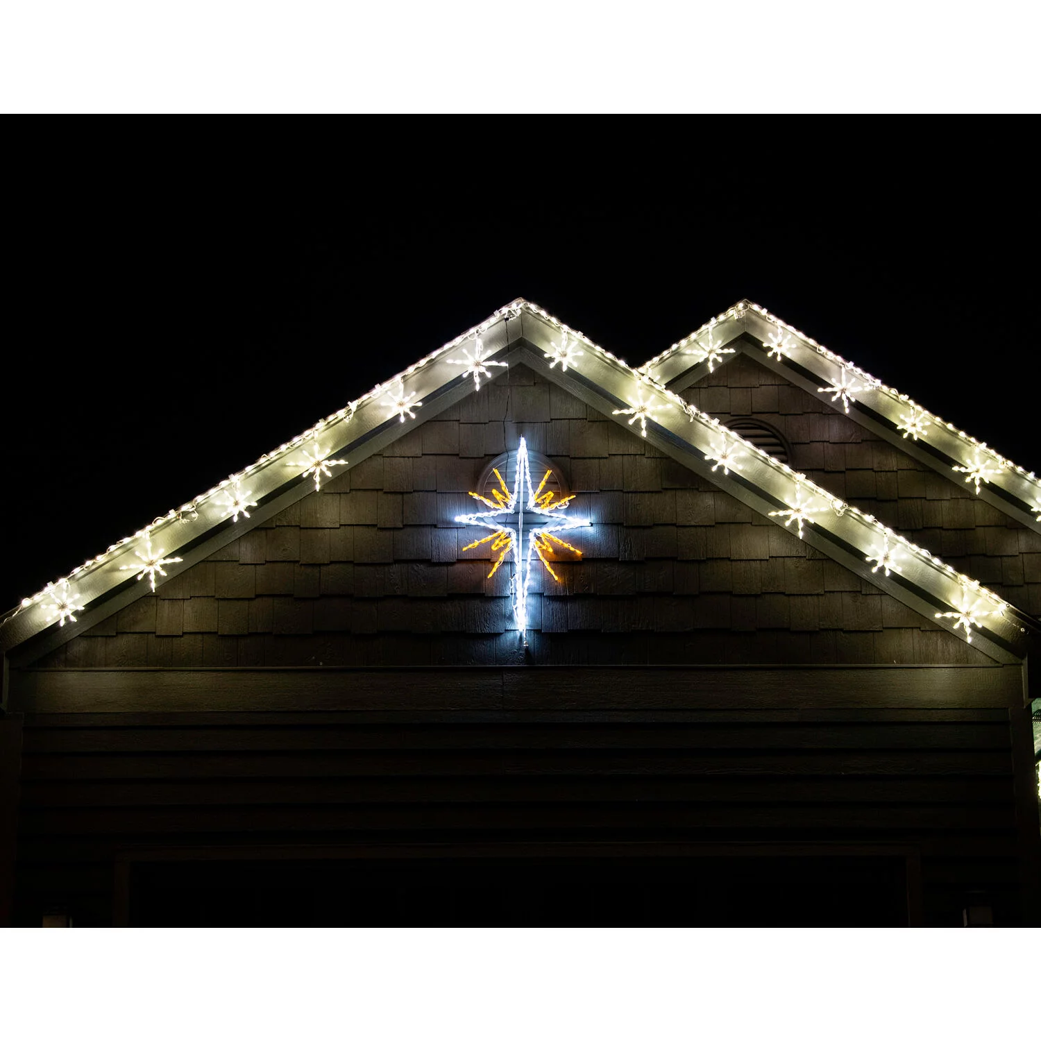 Fraser Hill Farm Christmas Giant Outdoor LED Lights, 4-Ft. Bethlehem Star in Pure White/Gold (51
