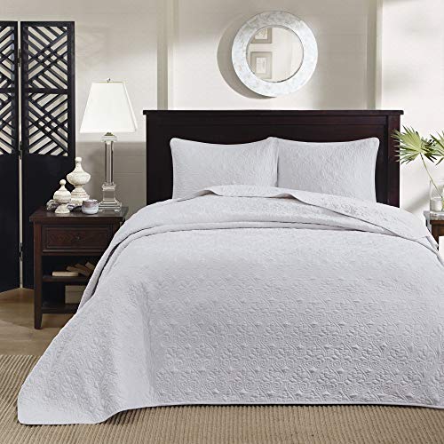Madison Park Quebec Reversible Quilt Set Damask Design, Double Sided Stitching All Season, Lightweight Bedspread Bedding Set, Matching Sham, Cream, King(120