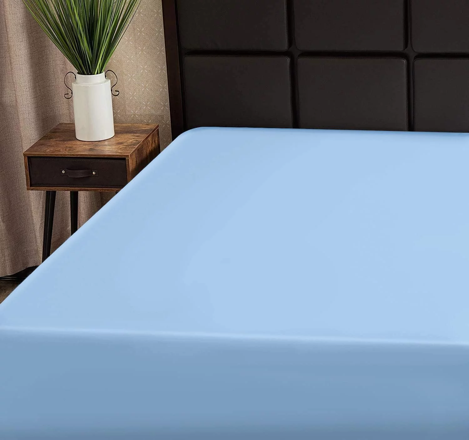 Superity Linen Queen Fitted Sheet Made from Cotton. Moisture Wicking Cotton Bed Sheet for Breathable, Dry, and Comfortable Night's Sleep. 200 Thread Count. (Blue)
