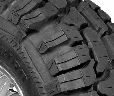 Super Swamper 33x11.50-16.5LT Tire, TSL Thornbird - T-333