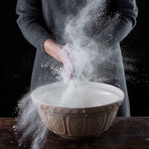 Mason Cash 2001.003 Mixing Bowl, 5.35-Quart, Beige