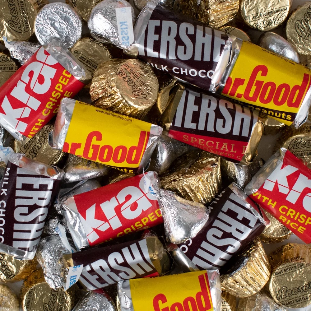 Valentine's Day Candy Gift Tin Silver Plastic Tin (Approx. 1lb, 60 pieces) Kisses, Miniatures & Peanut Butter Cups - Red & Pink Hearts