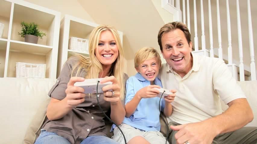 TV Retro Game Console with 300+ Classic Games and 2 Wired Controllers