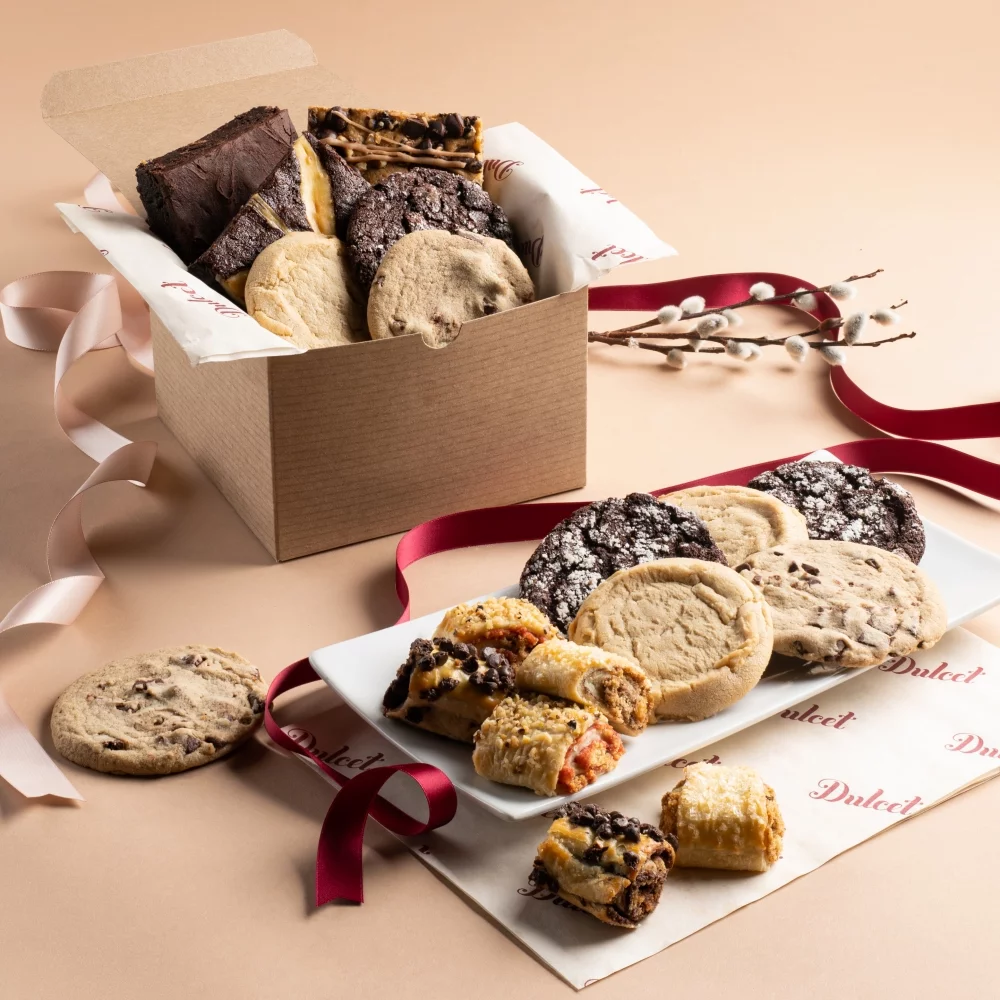 Dulcet's Gift Baskets: Assortment of Soft Bite Chocolate Chip Cookies and Peanut Butter Cookies, Chocolate Fudge, Chocolate Cheese, Chocolate Chip Blondie and Walnut Brownies, Plus Assorted Rugelach