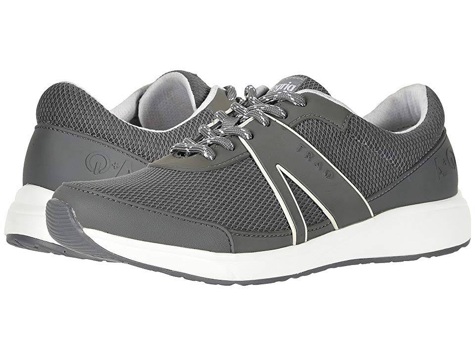 Traq Qarma by Alegria 36 / Grey