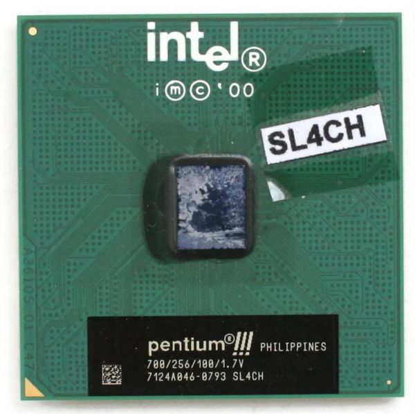 Cpu intel pentium iii 700/256/100/1.7v sl4ch