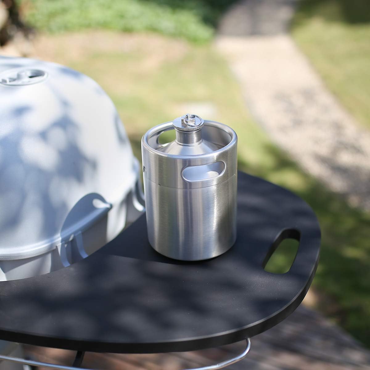 TMCRAFT 64OZ Stainless Steel Mini Keg, Portable beer growler with Exhaust Valve Designed Cap to Keep Beverage Fresh.