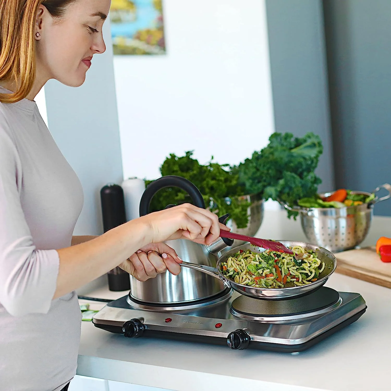 OVENTE Countertop Infrared Double Burner, 1500W Electric Hot Plate & Portable Stove, Silver BGI202S