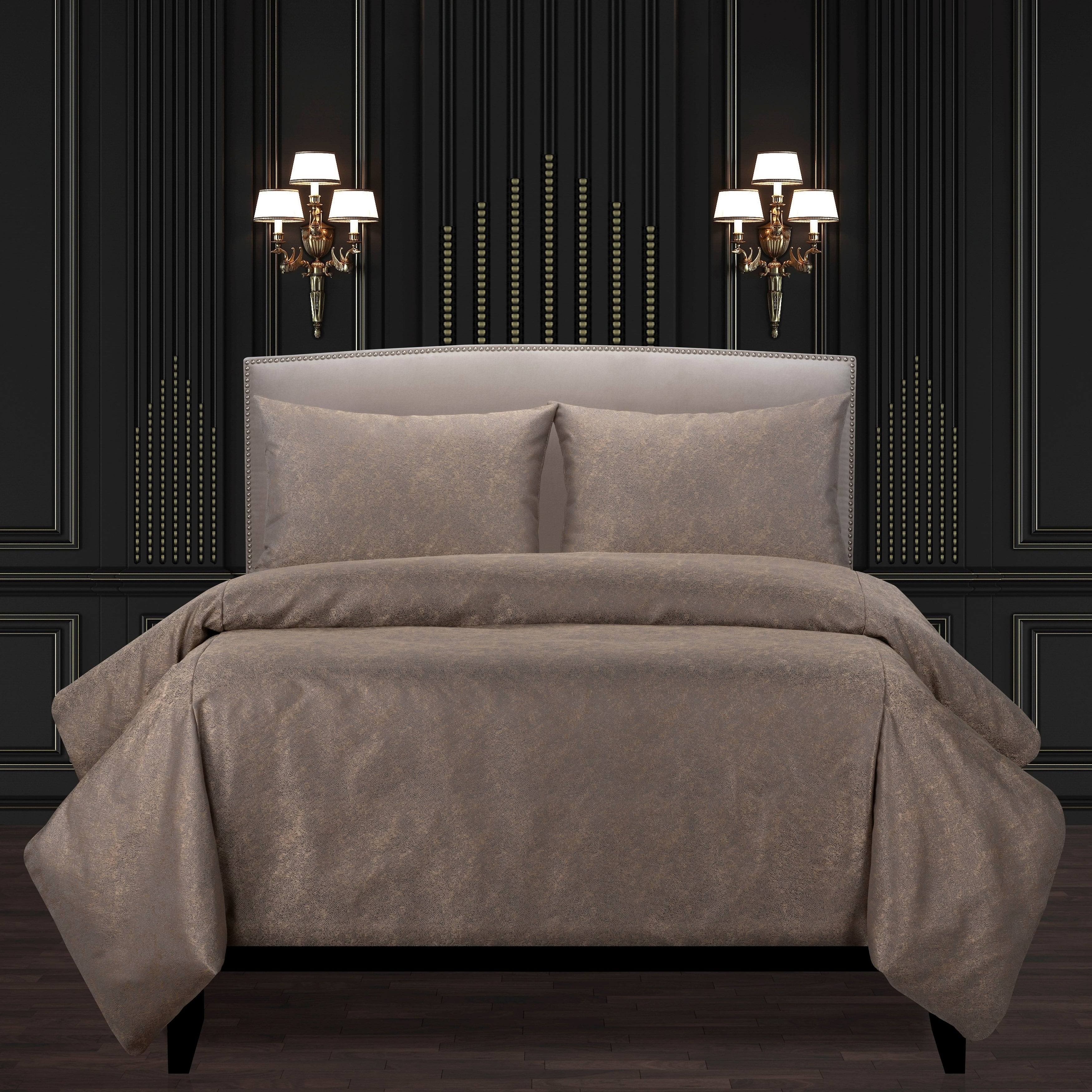 F Scott Fitzgerald Jazz Club Bronze Luxury Bedding Set - Gold