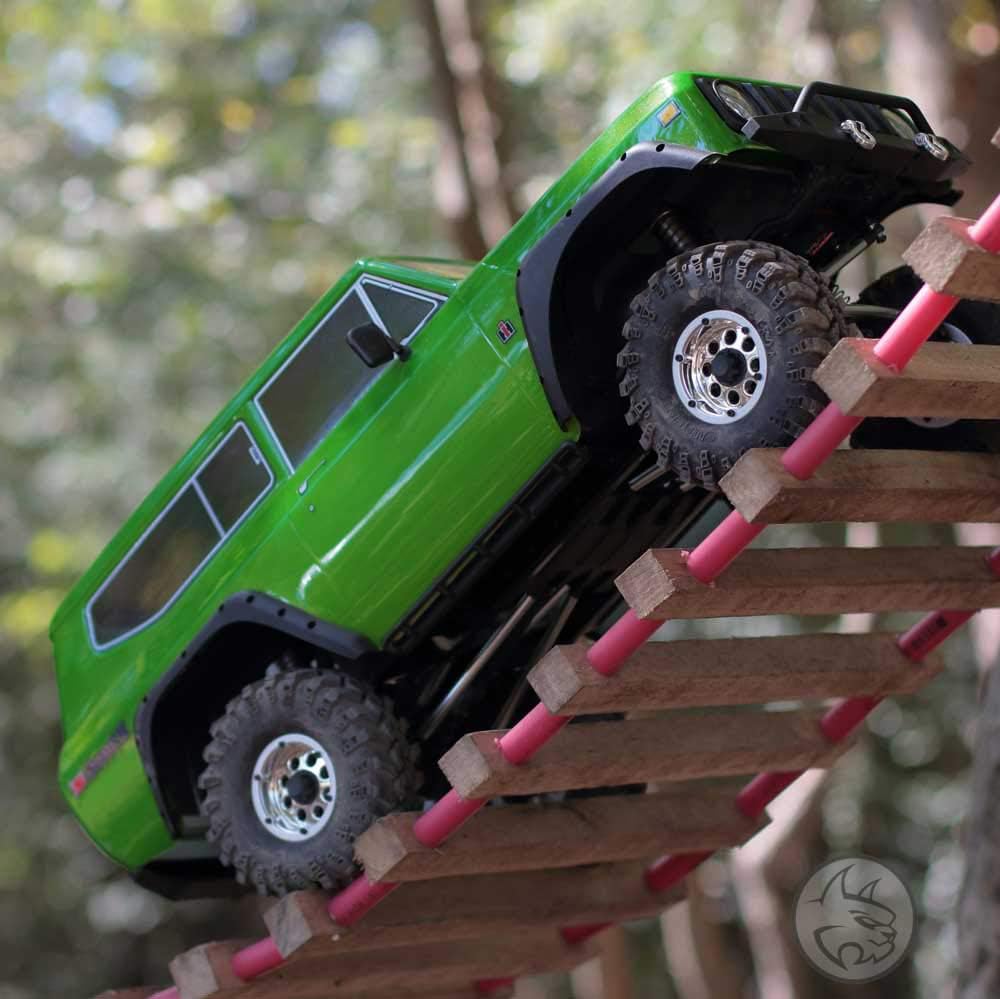 Redcat Racing Gen8 V2 International Scout II 1/10 Scale Rock Crawler Scale Truck, Green, GEN8-V2-GREEN