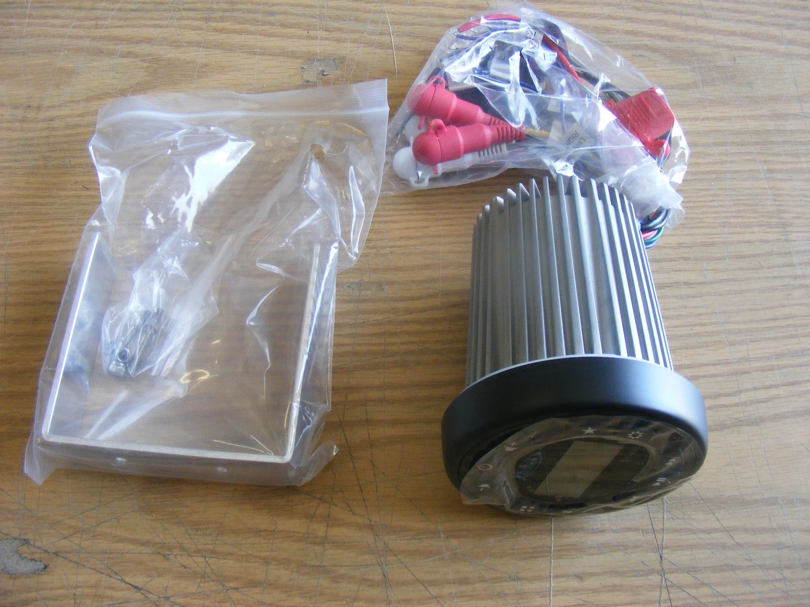 Jensen JMS3RTL AM/FM/USB Waterproof Bluetooth Stereo