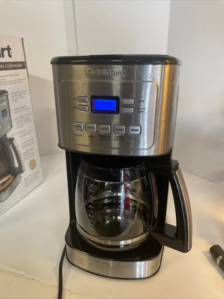 Cuisinart Perfectemp™ 14 Cup Programmable Coffeemaker, Silver