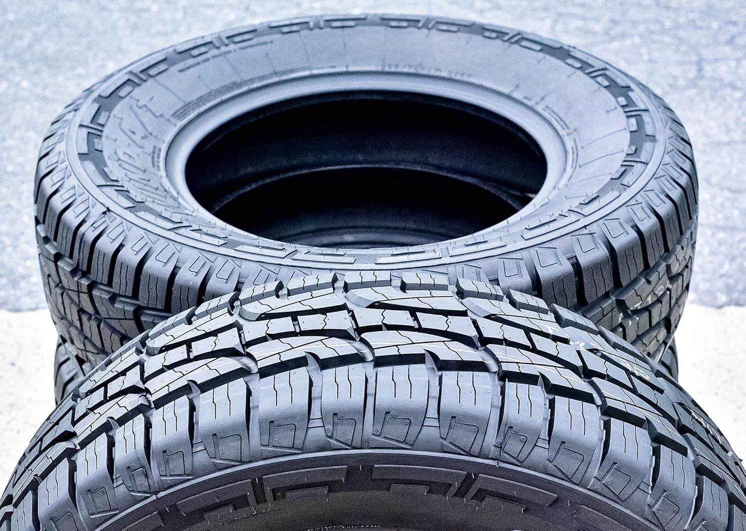 Crosswind A/T All-Season Radial Tire - 31/10.50R15 109R