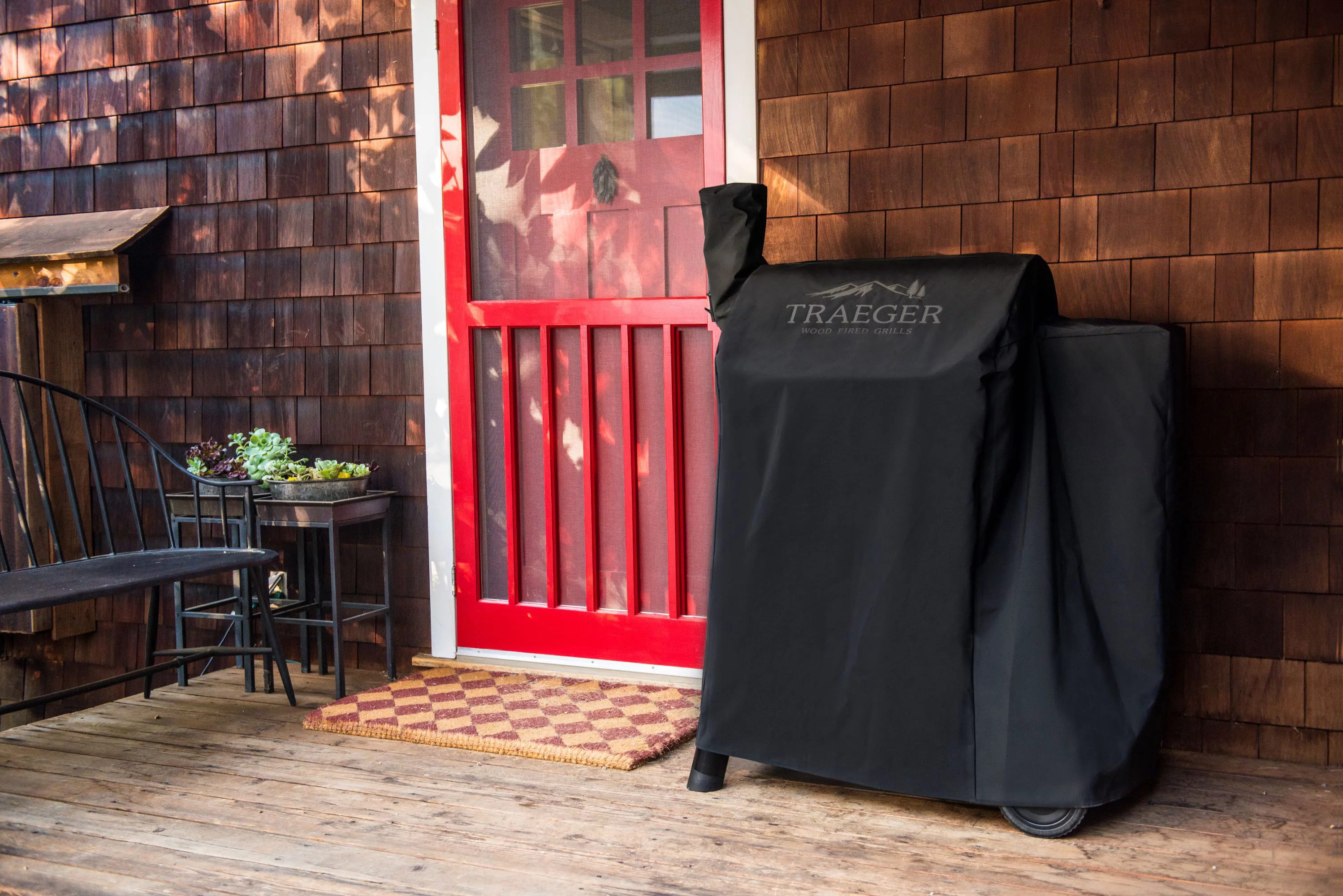 Traeger Pellet Grills Pro 575 Full-Length Grill Cover