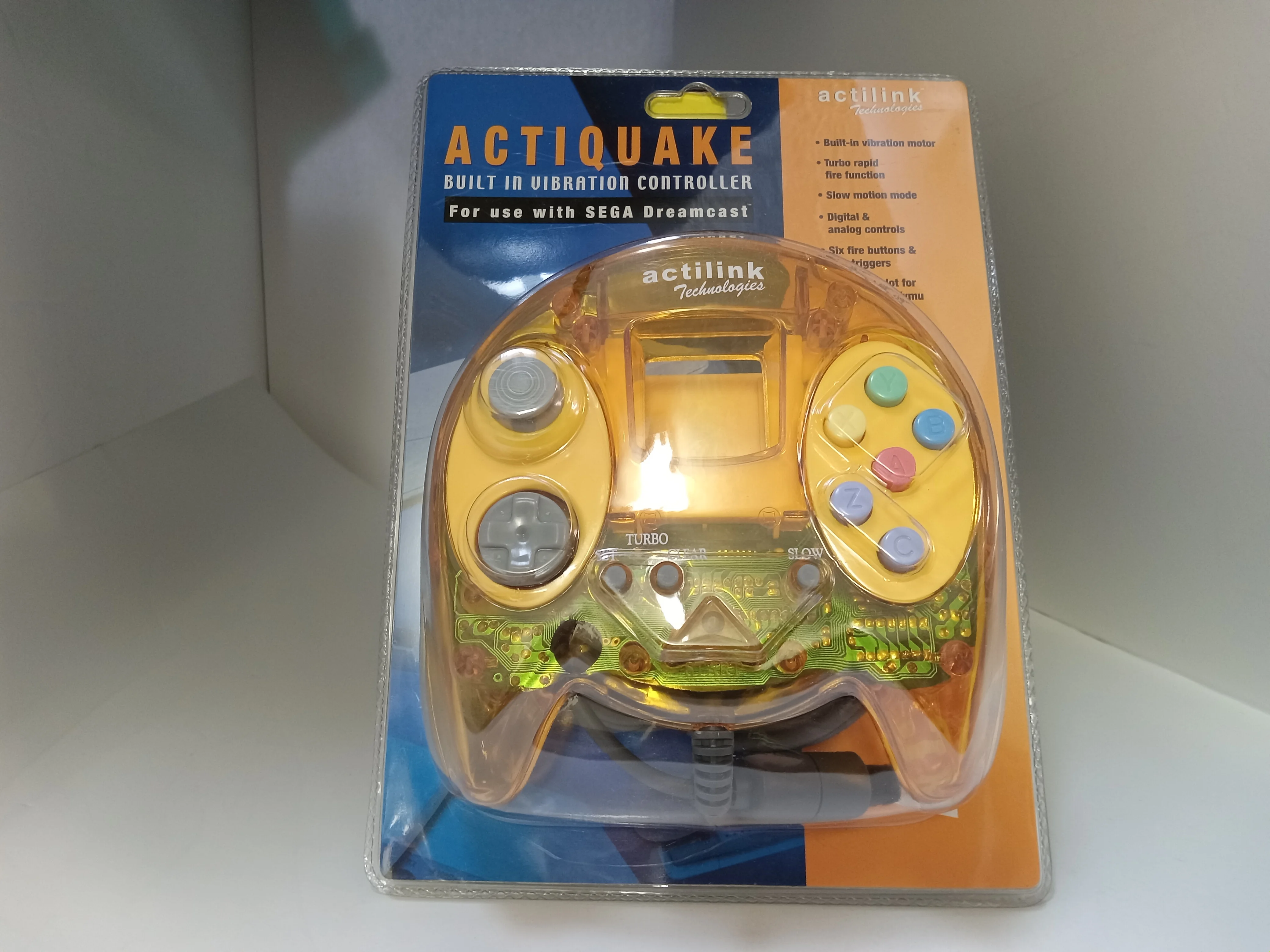 ACTIQUAKE Sega Dreamcast Controller W/Vibration Rumble + Slow/Turbo