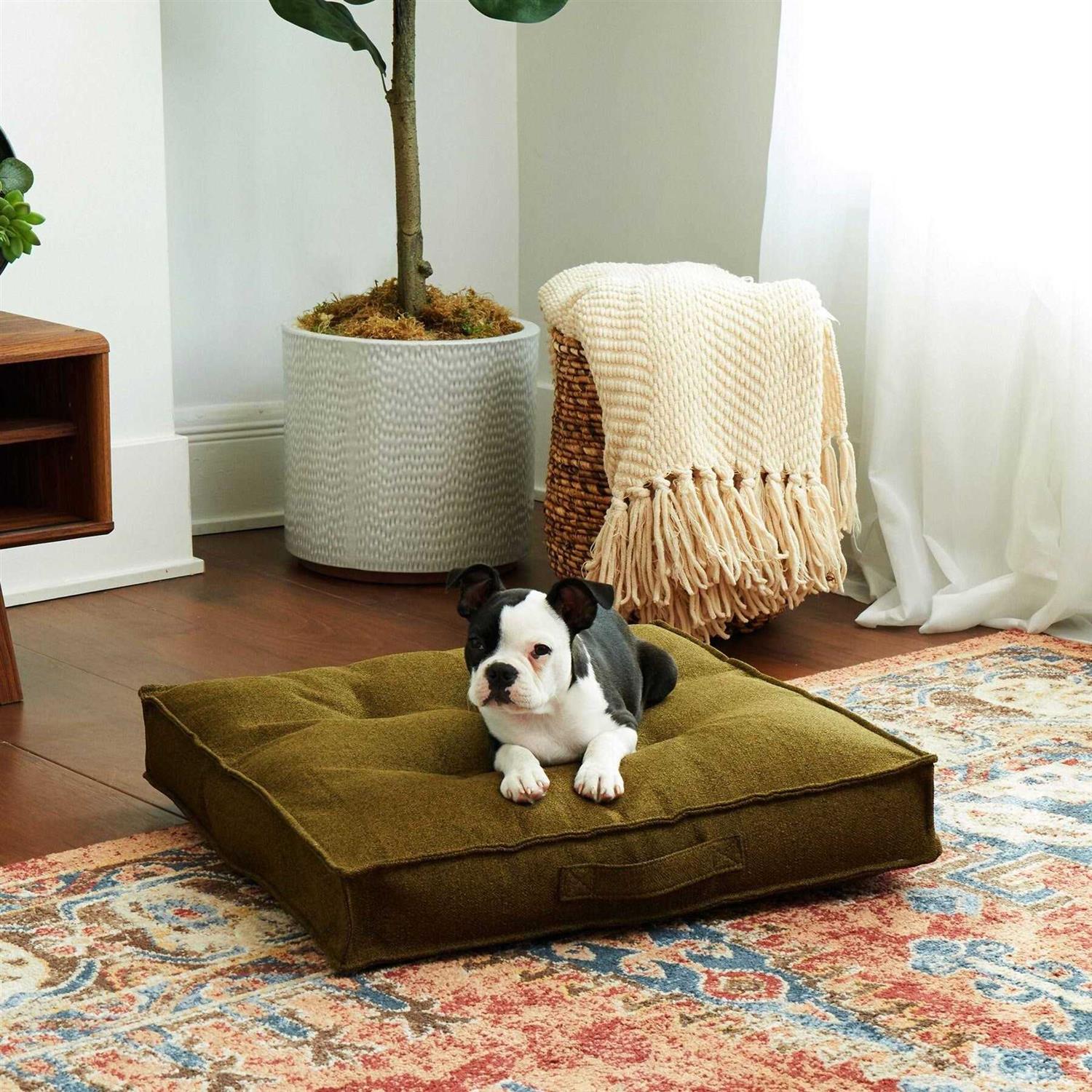 Happy Hounds Milo Square Tufted Dog Bed - Pet Supplies online store