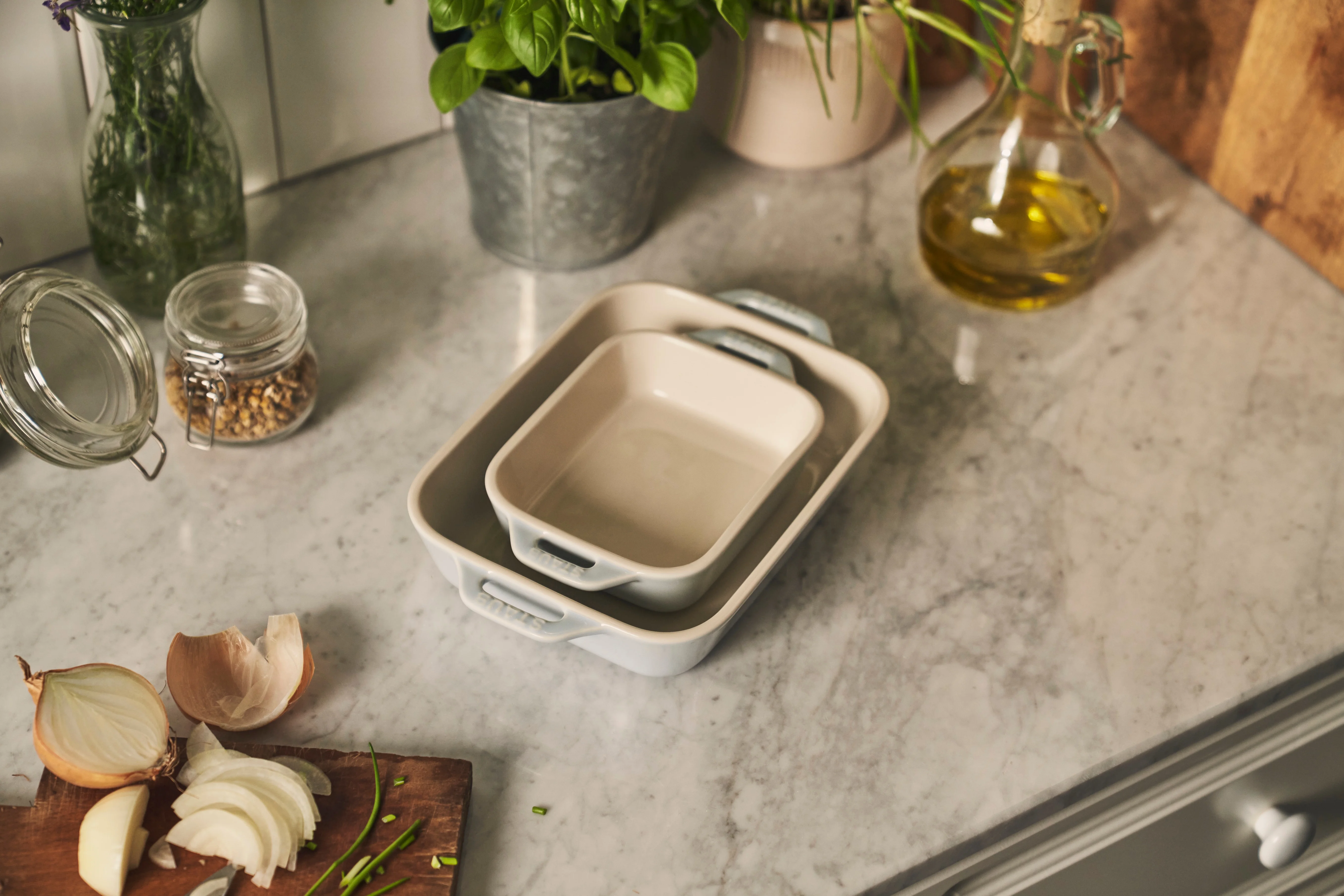 Staub Ceramic 2-pc Rectangular Baking Dish Set - Macaron Pastel Blue