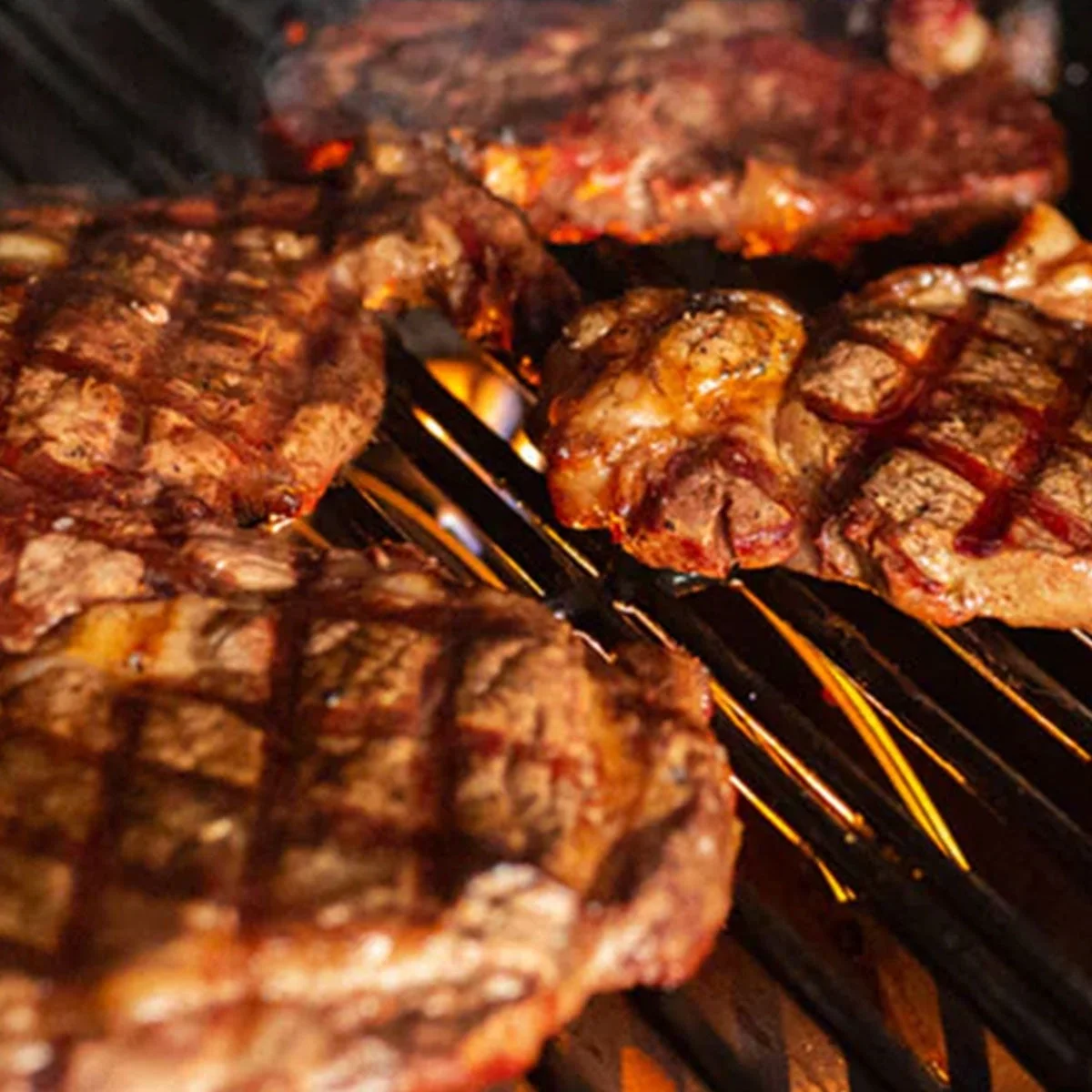 Z GRILLS Wood Pellet Grill Smoker with PID Technology, Auto Temperature Control, Direct Flame Searing Function, 572 sq in Cooking Area for Outdoor BBQ