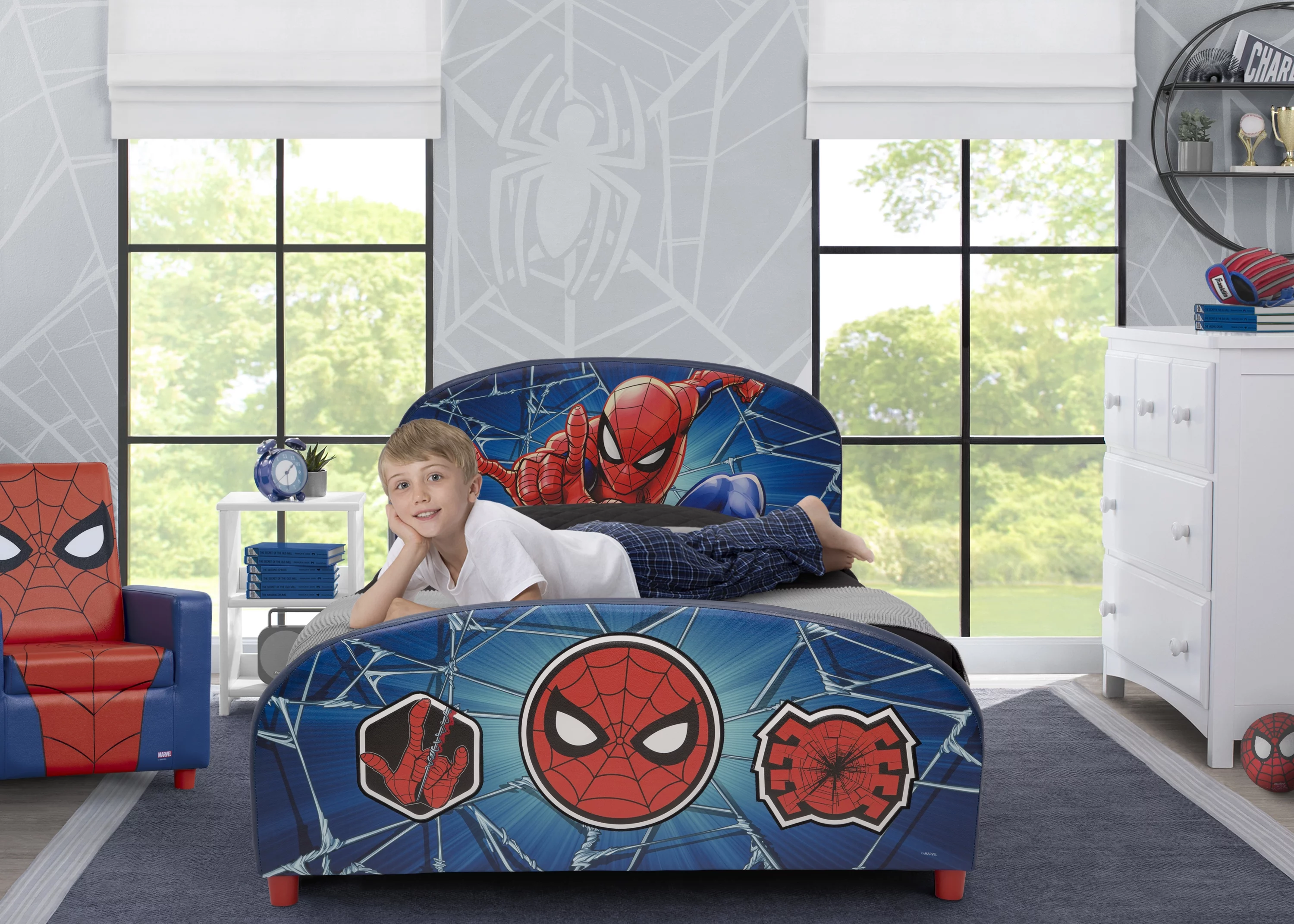 Delta Children Marvel Spider-Man Upholstered Bed, Twin