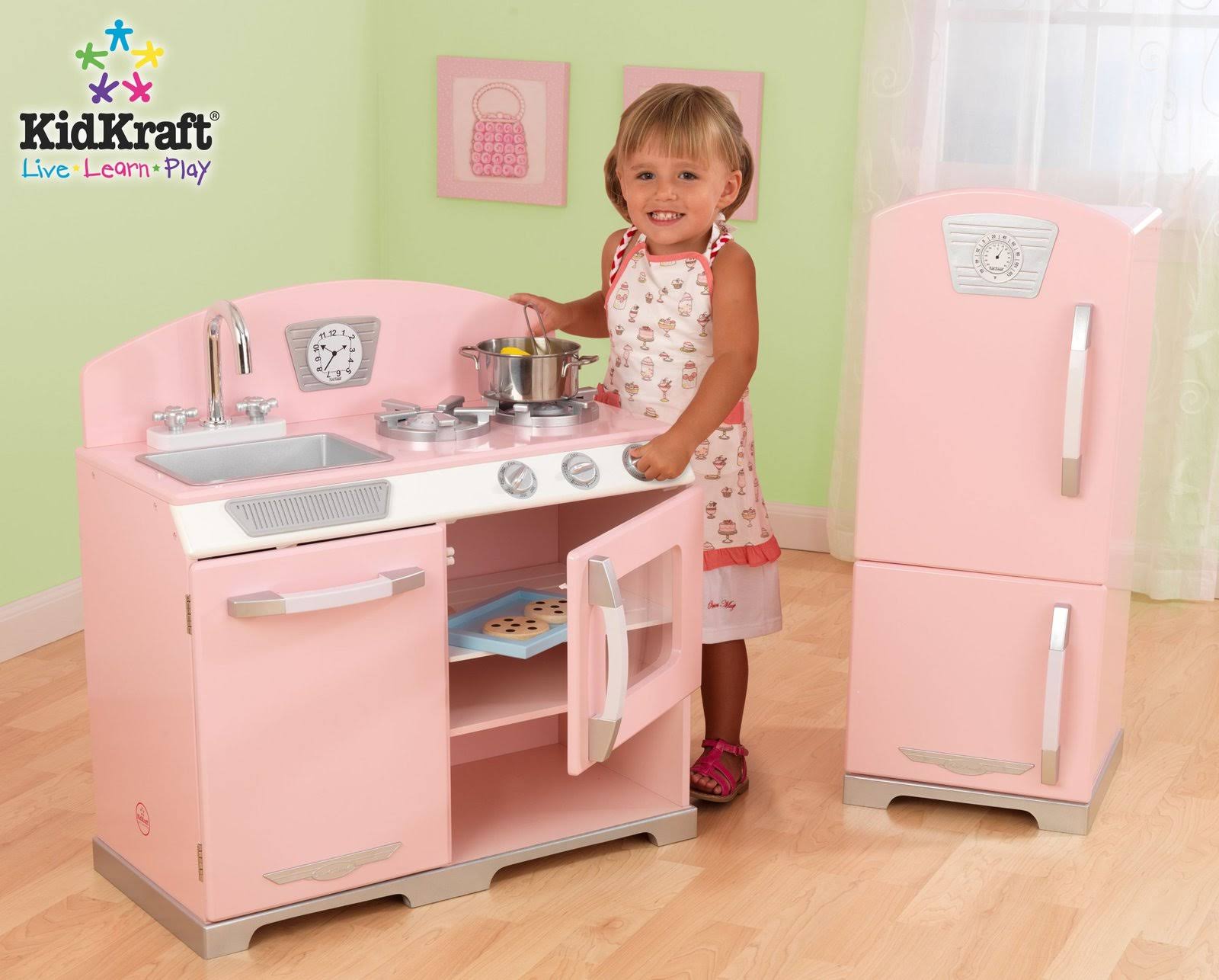 Kidkraft Retro Kitchen and Refrigerator in Pink