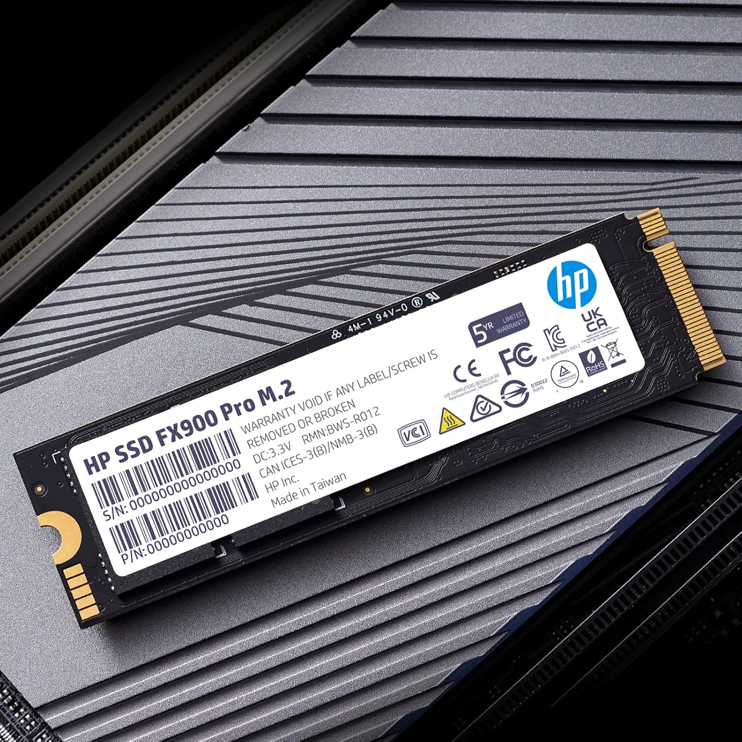 HP FX900 Pro 1TB NVMe GEN4 Gaming SSD - PCIe 16 Gb/s, M.2 2280 3D TLC NAND Internal Solid State Drive Up to 7000 MB/s with RAM Cache - 4A3U0AA#ABB