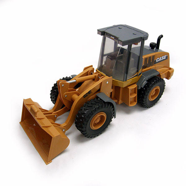 Ertl Big Farm 1 16 Case IH 621F Wheel Loader