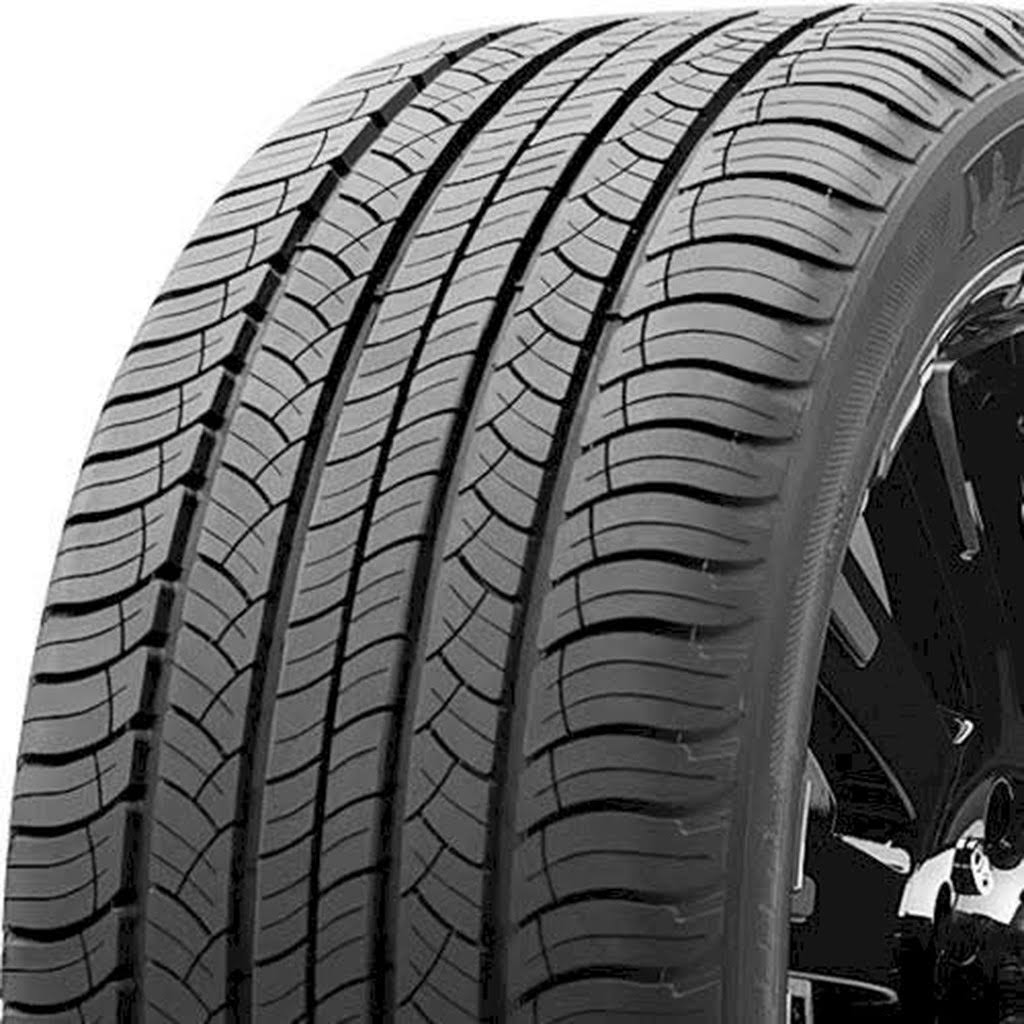 Michelin Latitude Tour HP Tire | 255/55R19 111W XL