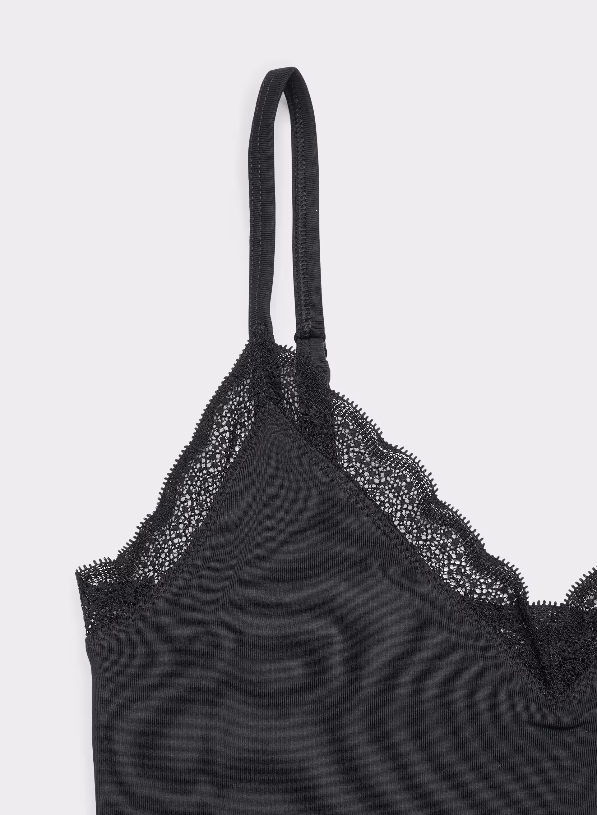 Original Contour Lace Camisole - ARITZIA OUTLET