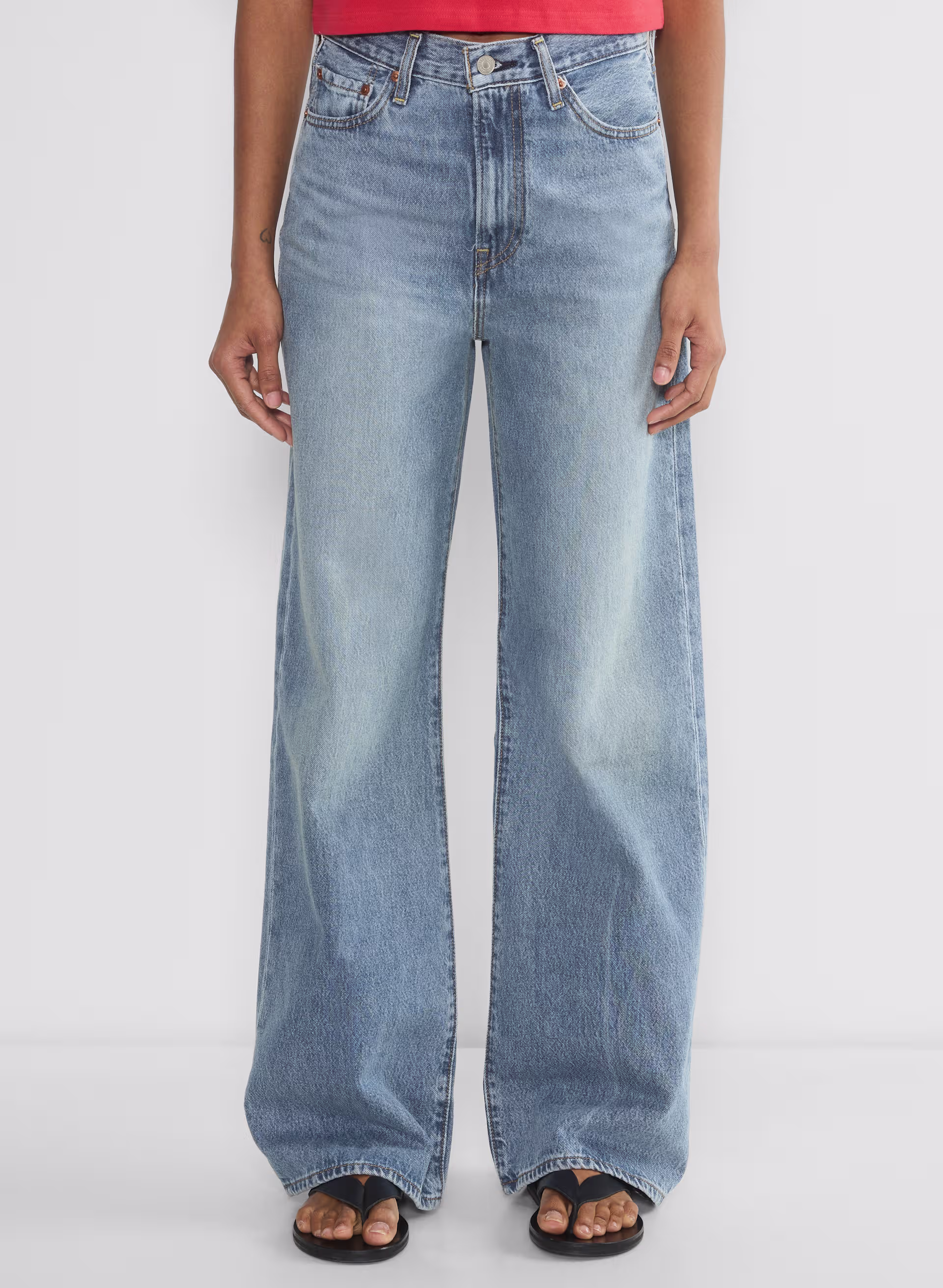 Levi's Ribcage Wide Leg Jean - ARITZIA OUTLET