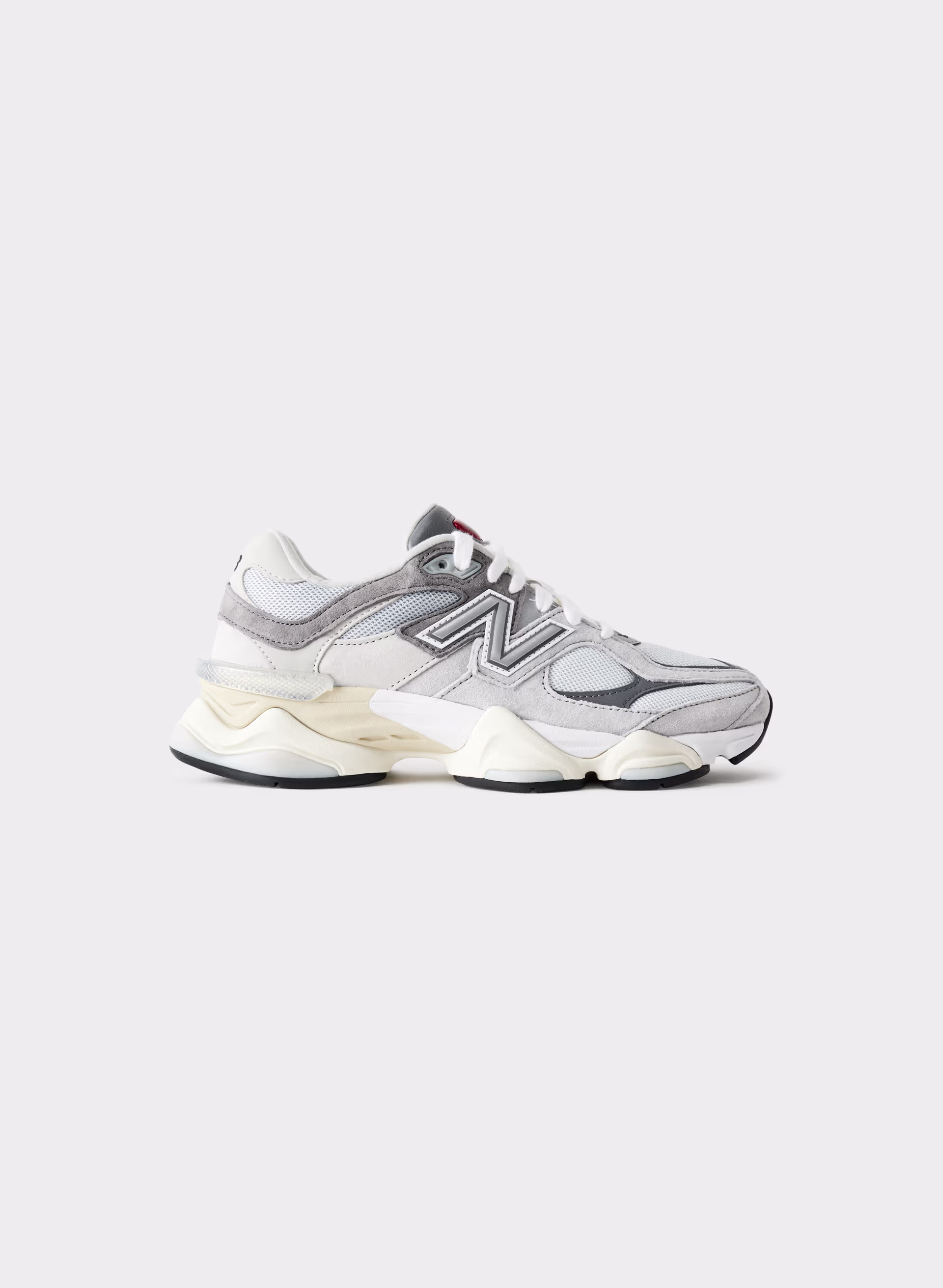 9060 - ARITZIA OUTLET